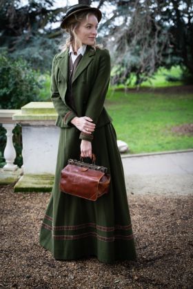 Edwardian Fashion Modern, Edwardian Fashion Women, Edwardian Inspired Fashion, Edwardian Aesthetic, Richard Jenkins Photography, Edwardian Costumes, Richard Jenkins, 1900s Fashion, Green Travel