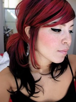 Emo Hair Color, Black Hair With Red Highlights, Unnatural Hair Color, Red Hair With Blonde Highlights, Black Red Hair, Black Eyebrows, Red Blonde Hair, Emo Girl Hairstyles, Black Hair Dye