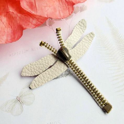 Repurposed Leather Purse Dragonfly Lapel Pin Leather Dragonfly Diy, Repurposed Purse, Leather Conditioner Diy, Leather Dragonfly, Thrifty Crafts, Sak Purses, Mens Leather Accessories, Leather Glue, Zipper Crafts