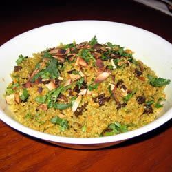 Easy Curry Couscous Curry Couscous, Cooked Onions, Curried Couscous, Couscous Recipe, Curried Chicken, Easy Curry, Couscous Recipes, Grilled Seafood, Couscous Salad