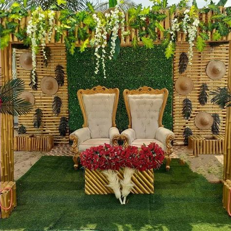 African Engagement Decor, African Backdrop Ideas, Ghana Traditional Wedding Decoration, Traditional Marriage Decoration Nigerian, Igbo Traditional Wedding Decoration, Traditional Marriage Decoration, Nigerian Traditional Wedding Decoration, African Wedding Theme Decoration, African Traditional Wedding Decoration