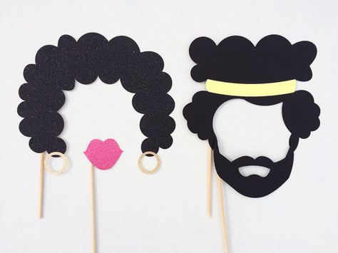 1970's Photo Booth Props; Afros Photobooth Props; 70s Party Photo Props; Hippie Birthday Party Decor (Handmade) by Lets Get Decorative Soul Train Party, Hippie Birthday Party, 70s Party Theme, 70s Theme Party, Hippie Birthday, Hippie Party, 70s Party, Super Party, Photo Booths