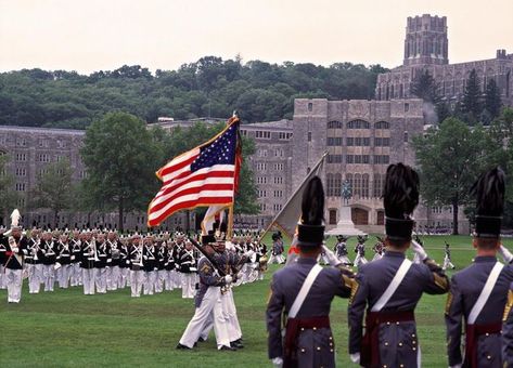 West Point Military Academy, United States Military Academy, Military Ranks, Military School, Naval Academy, Military Academy, United States Military, West Point, Military Heroes