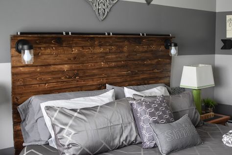 Headboard Alternative Diy, Wood Plank Headboard, Industrial Headboard, Plank Headboard, Headboard Alternative, Diy Bed Headboard, Headboard Lamp, Headboard Bench, Headboard Ideas