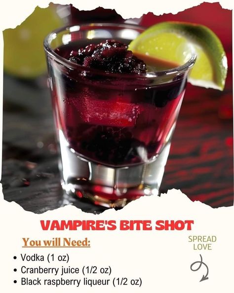 Halloween Shotcuterie, Fun Halloween Shots, Halloween Shots Alcohol Drink Recipes, Halloween Mixed Drinks Recipe, Halloween Theme Drinks Alcohol, Sweet Alcoholic Drinks Easy, Halloween Theme Drinks, Themed Alcoholic Drinks, Halloween Drinks Alcohol Cocktails