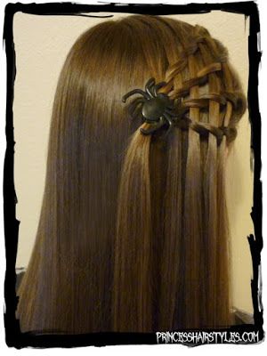 #Halloweenhair! Cute spider web hairstyle tutorial. Easy! Spider Web Design Hair, Under Braids, Spider Web Design, New Short Hairstyles, Wacky Hair, Design Hair, Hairstyle Tutorial, Princess Hairstyles, Crazy Hair Days