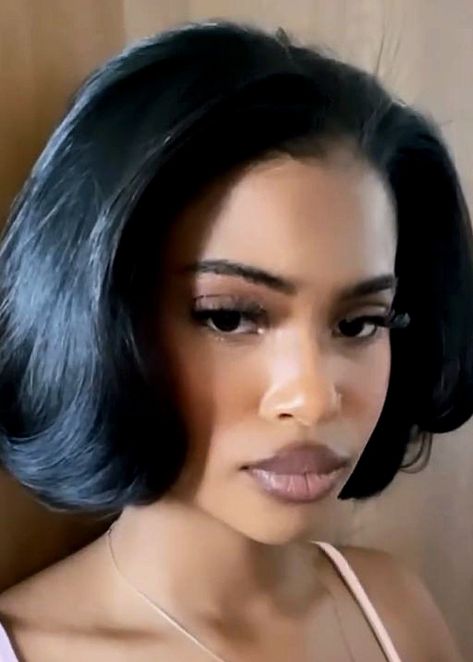 French Bob Haircut Black Woman, Full Bob Black Women, Layered Bob Middle Part, Bob Black Women Middle Part, Deep Side Part Bob For Black Women, Short Layered Haircuts Black Women, Round Face Hairstyles Black Women, Bob Blowout Black Women, Bob With Layers Black Women