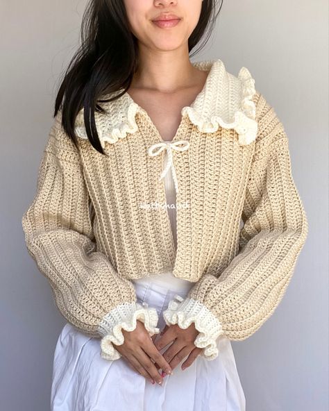 Cardigan With Collar Crochet, Jellyfish Cardigan Crochet, Ruffle Knitting Pattern, Crochet Cardigan With Ruffles, Crochet Ruffle Sweater, Crochet Cute Cardigan, Crochet Cardigan Cute, Crochet Clothes Cardigans, Asian Crochet Patterns