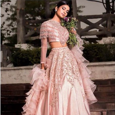 Bookmark Nitika Kanodia Gupta For Gorgeous Indian Contemporary Wear Wedding Lehengas, Lehnga Dress, Designer Bridal Lehenga, Choli Designs, Salwar Kamiz, Indian Gowns Dresses, Indian Lehenga, Ghagra Choli, Party Wear Lehenga