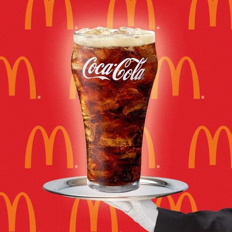 Mcdonalds Coke, Soda Syrup, Fountain Drink, Stainless Steel Tanks, Mind Blowing Facts, Fast Food Chains, Soda Fountain, Big Mac, New York Post