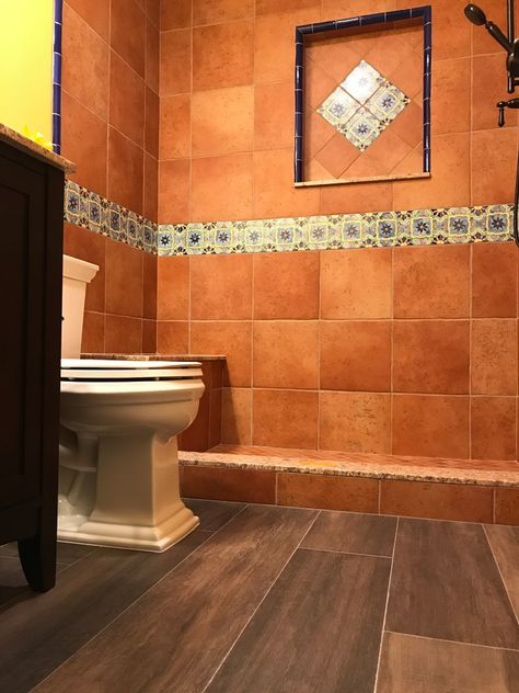 Southwest Shower Tile, Mexican Bathroom Ideas Spanish Style, Mexican Style Bathroom Ideas, Mexican Bathroom Ideas, Santa Fe Bathroom, Interior Color Design, Mexican Style Bathroom, Southwest Bathroom, Southwestern Bathroom