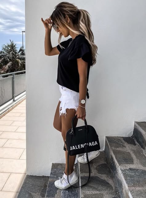 Casual Outfit Inspiration, Causual Outfits, Summer Fashion Outfits, Casual Fall Outfits, Mode Fashion, Outfits Casuales, Edgy Fashion, Classy Outfits, Everyday Outfits