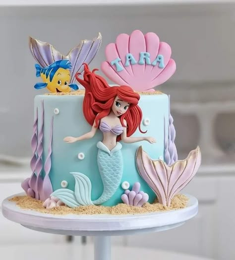 Cake Designs Mermaid, Mermaid Birthday Cakes For Kids, Ariel Cake Ideas, Ariel Mermaid Cake, Ariel Cakes, Cake Ariel, Ariel Birthday Cake, Little Mermaid Birthday Party Ideas, Ruby Cake