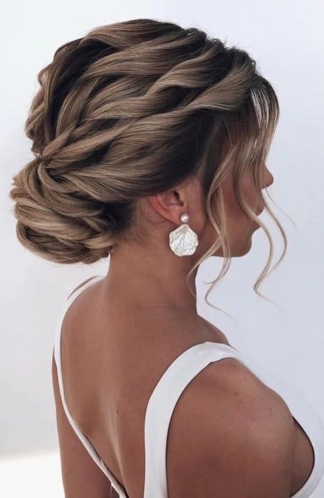 Classic Wedding Hair, Classic Updo, Updos For Medium Length Hair, Wedding Hair Inspiration, Penteado Cabelo Curto, Bridesmaid Hairstyles, Wedding Updo, Wedding Hair And Makeup, Bride Hairstyles