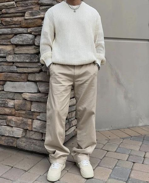 Black And White Outfit For Men, Wool Sweater Outfit, Cream Pants Outfit, Cream Sweater Outfit, White Outfit For Men, Fits For Guys, White Sweater Outfit, Cream Outfit, Sweater Outfits Men