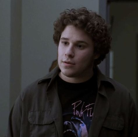 Freaks and Geeks (1999) Seth Rogan, Green Hornet, Seth Rogen, Freaks And Geeks, Face Claims, Movies Showing, Celebrity Crush, Fangirl, Geek Stuff