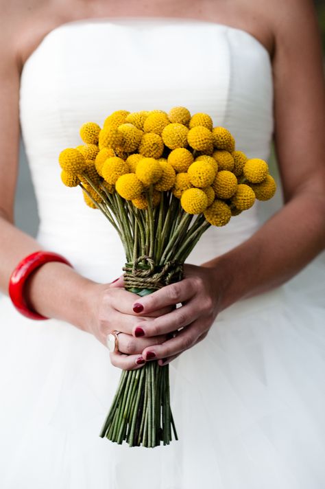 Craspedia Bouquet, Rustic Italian Wedding, Yellow Wedding Colors, Orchid Flower Arrangements, Yellow Bouquets, Wedding Hair Head Piece, Yellow Wedding, Wine Wedding, Wildflower Wedding