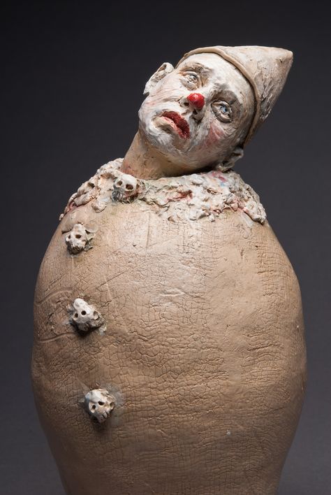 Ceramic Sculpture Figurative, Sculpture Head, Figure Sculpture, Sculptures Céramiques, Paper Mache Art, Notable Quotes, Clay Work, Indie Art, Unique Sculptures