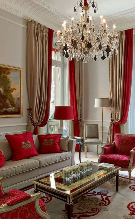 French Style Living Room, Luxury Living Room Inspiration, French Style Interior, Living Room Decor Colors, Living Room Red, Trendy Living Rooms, Curtains Living, Ideas Living Room, The Ceiling