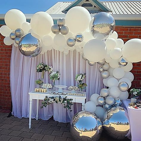 Alexandra Moala on Instagram: “Happy silver wedding anniversary to a wonderful couple @2makeitsweet! Thank you for the YUMMY desserts! 💕💕💕 #silverweddinganniversary…” Silver Party Decorations, Balloons Galore, Deco Ballon, Balloons Wedding, Pastel Balloons, Silver Balloon, Silver Wedding Anniversary, Silver Party, 25th Wedding Anniversary