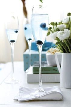 Deep blue tones really do exude a regal richness that's simply perfect for setting the tone for a gorgeous, fall or winter affair. It... Blueberry Wedding, Blueberry Cocktail, Cocktail Party Food, Holiday Cocktail Party, Blue Wedding Inspiration, Blue Cocktails, Champagne Toast, Champagne Cocktail, Wedding Drink