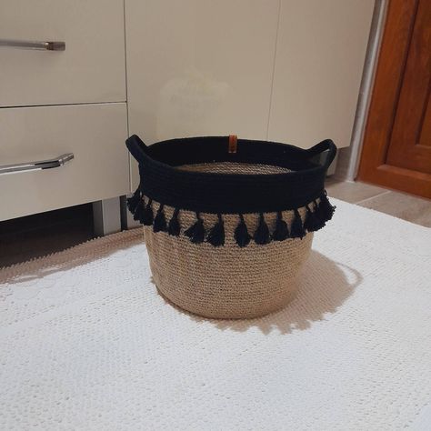 24×24(cm) basket, cottonropebasket, ropebowl, boho wicker basket, korb mit deckel, linebasketwithlid, nurserystoragebowls, by Adesdecor on Etsy Game Basket, Kids Laundry Basket, Basket Blanket, Kid Laundry, Basket Laundry, Jute Basket, Blanket Basket, Decorative Baskets, Toy Basket