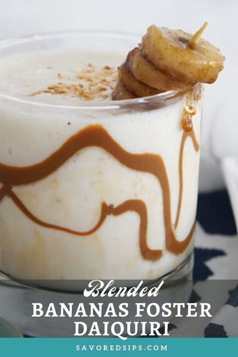 Banana Rum Drinks, Blended Cocktail Recipes, Banana Daquiri, Bananas Foster Recipe, Bananas Foster Sauce, Banana Cocktails, Daiquiri Recipe, Blended Cocktail, Daiquiri Cocktail