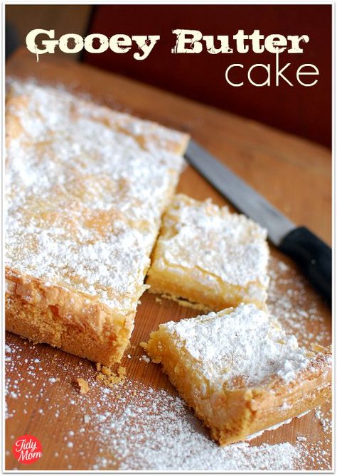 Fancy Bars, St Louis Gooey Butter Cake, Ooey Gooey Butter Cake, Gooey Butter, Cake Mug, Gooey Butter Cake, Butter Cake Recipe, Weekly Meals, Recipes Beef