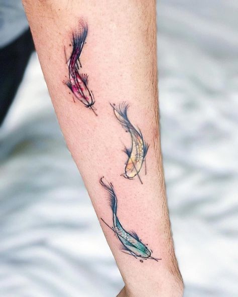 Watercolour Koi Fish, Watercolor Fish Tattoo, Watercolour Tattoo Men, Watercolor Tattoo Artists, Pisces Tattoo Designs, Watercolour Tattoos, Watercolor Koi Fish, Eaten Alive, Tier Tattoo