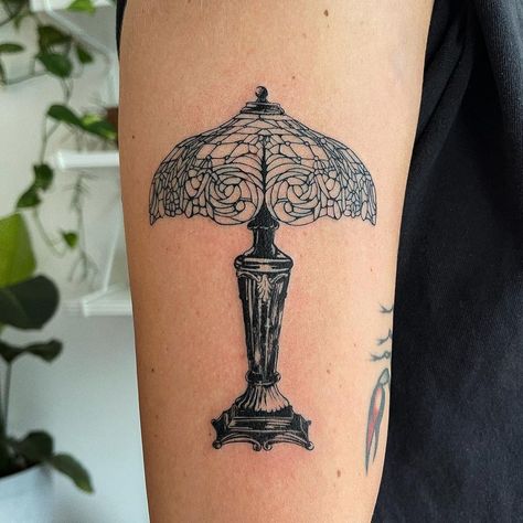 Jennifer Palomaa on Instagram: “one thing I love about tattooing is that I never get too comfortable ☁️ these details kept me on my toes — thank you @sarahjamesonart” Tiffany Lamp Tattoo, Sister Tat, Lamp Tattoo, Tiffany Lamp, Tiffany Lamps, Deathly Hallows Tattoo, Tattoo Style, Black Tattoos, Triangle Tattoo