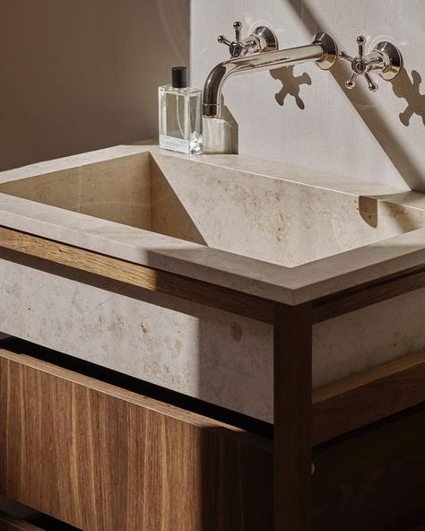 Vermland on Instagram: "Upgrade your bathroom with our vanity VOL II, showcasing fumed oak, stainless steel details, and a marble sink. The sink is supported by a solid wood structure that also houses storage drawers underneath.  Styling by @signebrun  Photo by @stinechristiansen_  . . . . . #vanity #vanitydesign #oakvanity #bathroomfurniture #danishdesign #fumedoak #marblesink #stainlesssteel #flatpacked #flatpackfurniture #vermland #vermlandstudio #vermlanddesign #vermlandfurniture #modernbath #interiordecor #bathroomstyle #functionaldesign #homeinspiration #contemporaryliving" Stainless Steel Bench, Leather Cushions, Marble Sink, Flat Pack Furniture, Steel Detail, Bathroom Design Inspiration, Vanity Design, Marble Vanity, Marble Sinks