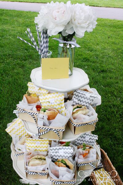 yellow + grey "picnic in the park" baby shower: I am SO inspired by these darling wooden berry baskets from Garnish  {Jones Design Co.} Jones Design Company, Picnic Box, Picnic Lunches, Company Picnic, Berry Baskets, Picnic Time, Picnic Food, Picnic In The Park, Picnic Party