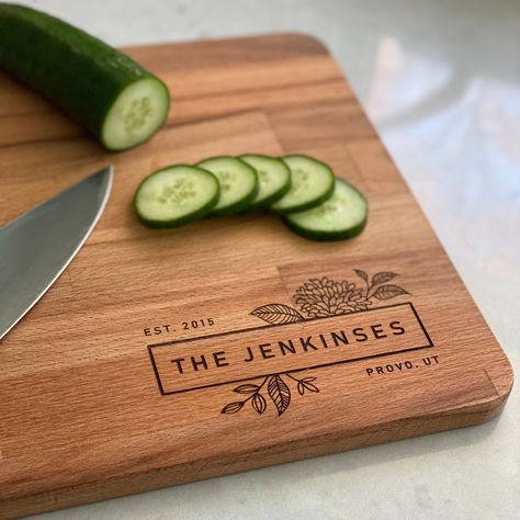 Engraved Charcuterie Board, Large Charcuterie Board, Charcuterie Board Wedding, Personalized Desk Name Plate, Glowforge Ideas, Glowforge Projects, Butcher Block Oil, Laser Projects, Laser Engraved Ideas