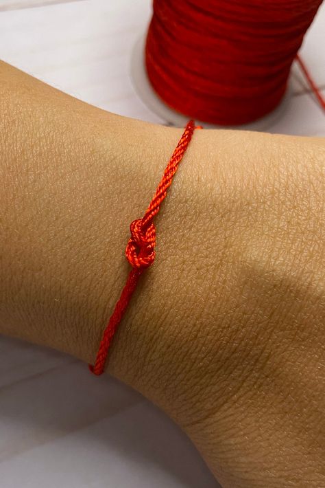 Boyfriend And Girlfriend Jewelry, Couple Friendship Bracelets, Red Friendship Bracelet, Red String Of Fate Bracelet, Long Distance Bracelets, String Friendship Bracelets, Red String Of Fate, Relationship Bracelets, Distance Bracelets