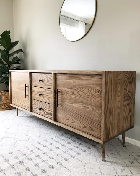 Mid Century Modern Tv Console, Mid Century Kitchen Table, Handmade Vanity, Tv Console Decor, Mid Century Console Table, Modern Tv Console, Mid Century Modern Tv, Diy Mid Century Modern, Diy Mid Century