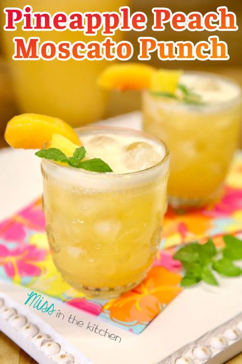 Add this Pineapple Peach Moscato Punch recipe for your next get together for a quick and easy cocktail that everyone will love. Moscato Punch Recipes, Moscato Punch, Peach Moscato, Fruit Lemonade, Easy Party Drinks, Vodka Recipes Drinks, Pitcher Cocktails, Kid Friendly Drinks, Pineapple Cocktail