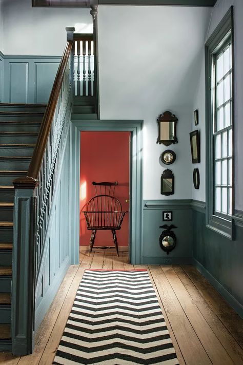 Hall Colours, Interior Paint Ideas, Goth Cottage, Hallway Colours, Old Homes, House Colours, Colonial Homes, Paint Palettes, Painted Stairs