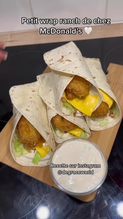 Mcdonalds Chicken, Mini Tacos, Sandwich Wraps, Mini Tortillas, Cooking Recipes Healthy, Food Decoration, Tortillas, Sweet Snacks, Cute Food