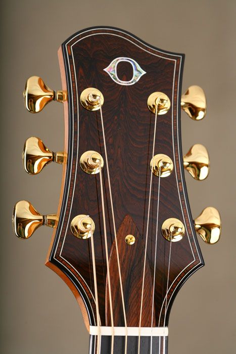 Guitar Headstock Design, Headstock Design, Ukulele Design, Diy Guitar Pedal, Guitar Headstock, Guitar Inlay, Luthier Guitar, Bass Ukulele, Guitar Photography