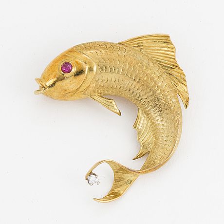 Golden Fish, Water Life, Golden Star, Jewelry Model, Bukowski, Goldfish, Wine And Spirits, Gold Design, Sea Creatures