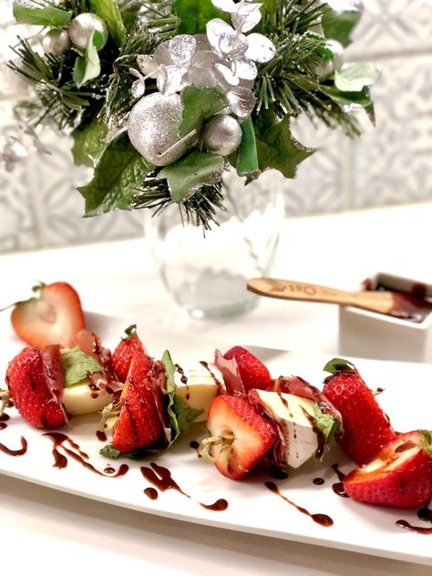 Brie Skewers, Easter Appetizers, Fruit Skewers, Bamboo Skewers, Balsamic Glaze, Sunday Brunch, Sweet Chocolate, Brie, Balsamic Vinegar