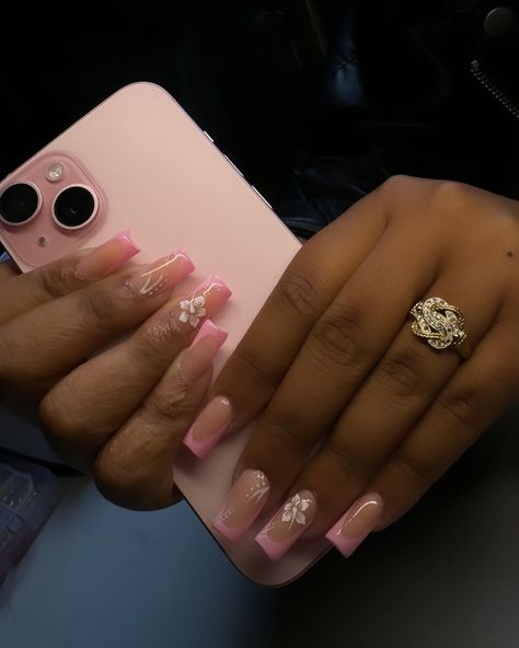 Pink French💕 Nude Pink French Tip Nails, Baby Pink French Tip Nails, Nails Baby Pink, Pink French Tip Nails, Gold French Tip, Pink French Tip, Pink French, Short Acrylic Nails Designs, Short Acrylic