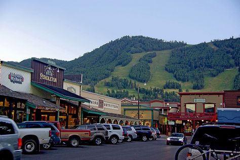 Jackson Wyoming - Downtown at dusk by Al_HikesAZ, via Flickr Jackson Wy, Jackson Wyoming, Jackson Hole Wyoming, Jackson Hole, Yellowstone National, Yellowstone National Park, Natural Wonders, Wyoming, Small Towns