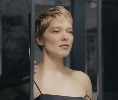 Lea Seydoux Pixie, Lea Seydoux Hair Short, Lea Seydoux Hair, Buzzed Hair Women, Buzzed Hair, Lea Seydoux, Girls Cuts, Short Curly Haircuts, Long Pixie