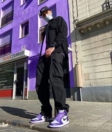 Jordan 1 Court Purple Outfit, Purple Jordans Outfit, Purple Shoes Outfit, Purple Jordan 1, Jordan 1 Outfit Men, Jordans Outfit For Men, Streetwear Outfit Men, Street Casual Men, Jordan 1 Court Purple