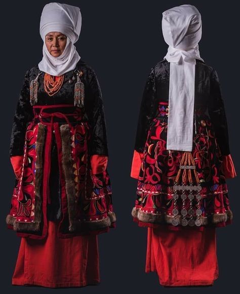 Turkish Clothing, National Clothes, National Dress, Traditional Clothing, Fashion Photoshoot, Traditional Outfits, Nun Dress, Beautiful Outfits, My Style