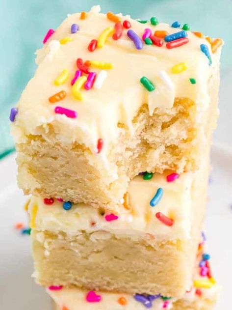 Cake Batter Cheesecake, Cheese Bars, Six Sisters Stuff, Cheesecake Bar Recipes, Sugar Cookie Bars, Vegetarian Cake, Cake Mix Cookies, Köstliche Desserts, Cheesecake Bars