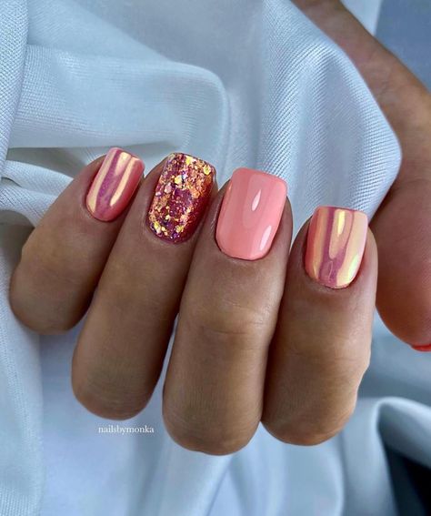 Summer Nails On Short Nails, Pretty Gel Nail Ideas, Coral Pink Nails Designs, Formal Nails Ideas, Australia Nails, Pink And Coral Nails, Nails Coral, Beachy Nail Ideas, Coral Nail Ideas