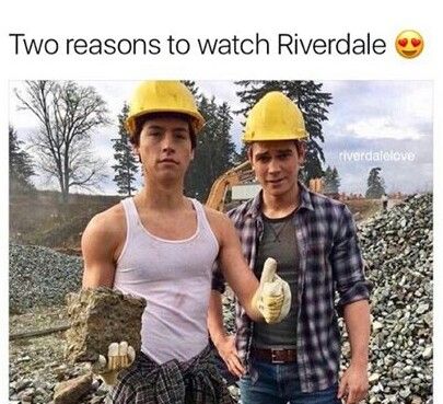 Funny Riverdale, Fp Jones, Cole Spouse, Riverdale Cw, Riverdale Cole Sprouse, Dylan And Cole, Back At Work, Riverdale Funny, Riverdale Memes