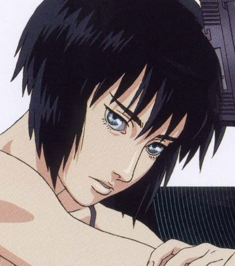 Ghost In The Shell Aesthetic, Mokoto Kusanagi, Futuristic Police, Ghost In A Shell, Ghost In Shell, Motoko Kusanagi, Ghost In The Shell, Old Anime, 90s Anime